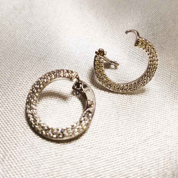 گوشواره زنانه دایره ای طرح سرسره ای نگین دار ژوپینگ مدل XUPING 1625 وکسوز گوشواره زنانه دایره ای طرح سرسره ای نگین دار ژوپینگ مدل XUPING 1625 وکسوز