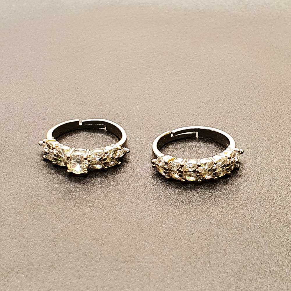 انگشتر زنانه حلقه و پشت حلقه طرح نگین باگتی مدل RING 2252 فروشگاه وکسوز انگشتر زنانه حلقه و پشت حلقه طرح نگین باگتی مدل RING 2252 فروشگاه وکسوز