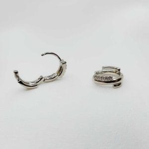 گوشواره زنانه نگین دار مینیمال ژوپینگ مدل XUPING 2384 فروشگاه وکسوز