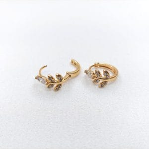 گوشواره زنانه حلقه ایی طرح گل لاله نگین دار ژوپینگ مدل XUPING 2995 فروشگاه وکسوز
