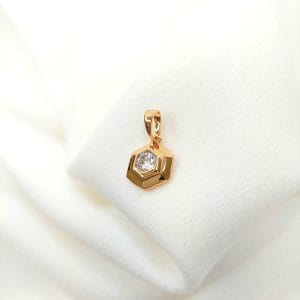 آویز زنانه طرح شش ضلعی تک نگین بزرگ ژوپینگ مدل XUPING 3135 فروشگاه وکسوز