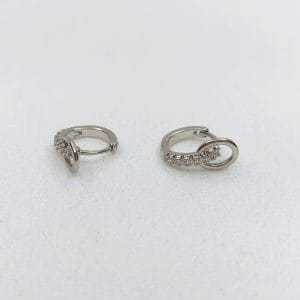 گوشواره زنانه ساده طرح بیضی دار نگین دار ژوپینگ مدل XUPING 3849 فروشگاه وکسوز