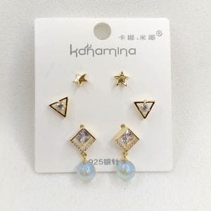 گوشواره زنانه سه تکه آویز طرح مربع نگین دار دارای مروارید آبی درباری کانامینا مدل Kanamina 4109