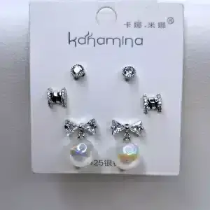 گوشواره زنانه سه تکه طرح پاپیون مرواریدی کانامینا مدل Kanamina 6689 در فروشگاه وکسوز