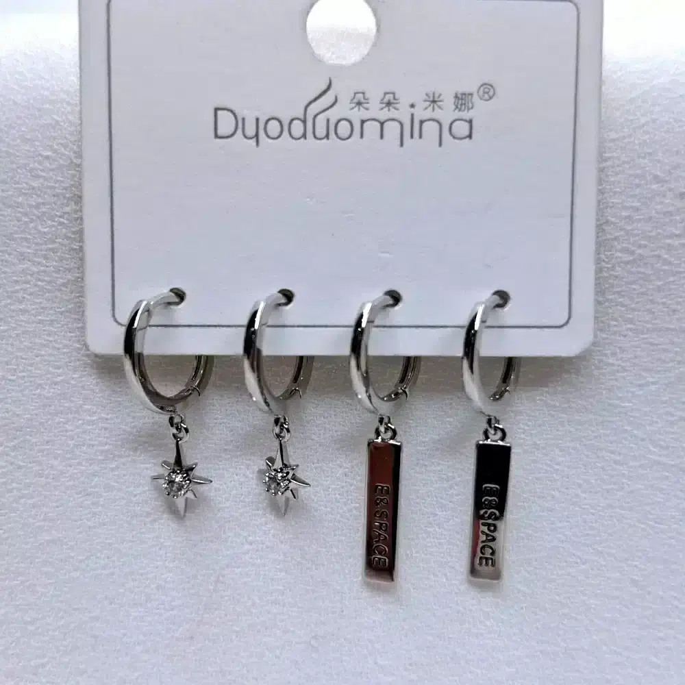 گوشواره زنانه طرح اسپرت دودومینا مدل Duoduomina 6683 در فروشگاه وکسوز گوشواره زنانه طرح اسپرت دودومینا مدل Duoduomina 6683 در فروشگاه وکسوز